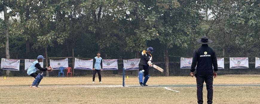 डीभीएम कप अन्तर विद्यालय क्रिकेटको उपाधिका लागि आयोजक र जनता मावि भिड्ने डीभीएम कप अन्तर विद्यालय क्रिकेटको उपाधिका लागि आयोजक र जनता मावि भिड्ने
