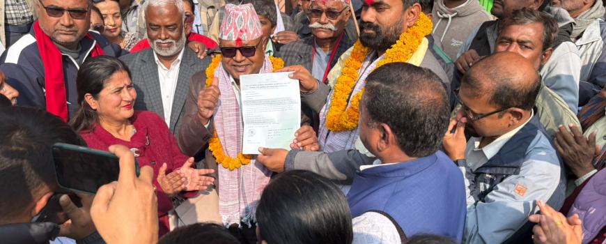 टिकट खोसिएका अब्बुलले गरे जगदिशलाई समर्थन 