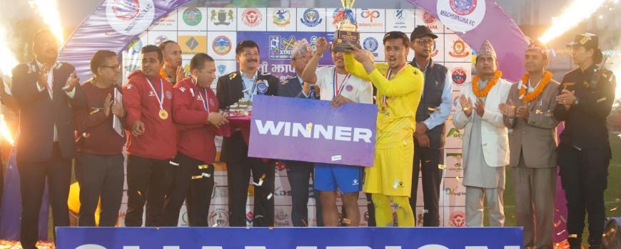 राष्ट्रिय खेलाडीहरु सम्मिलित मच्छिन्द्र सातौं झापा गोल्डकप च्याम्पियन राष्ट्रिय खेलाडीहरु सम्मिलित मच्छिन्द्र सातौं झापा गोल्डकप च्याम्पियन