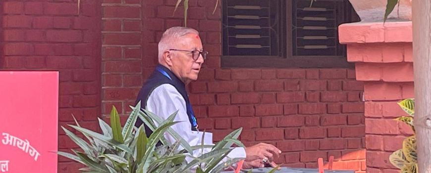 डा शेखर फराकिलो मतले पछाडि 